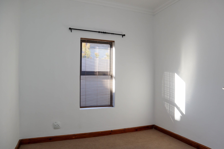 3 Bedroom Property for Sale in Croydon Western Cape
